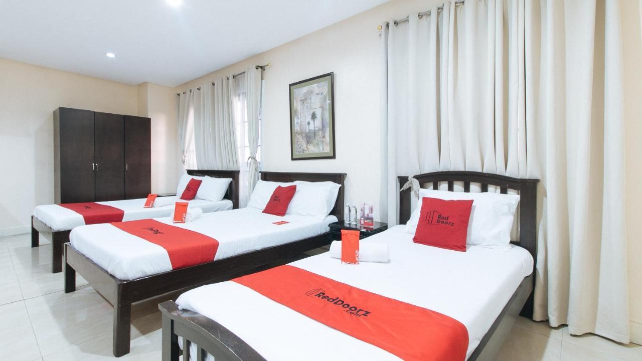 Reddoorz Plus @ Better Living Paranaque Paranaque City Exterior photo