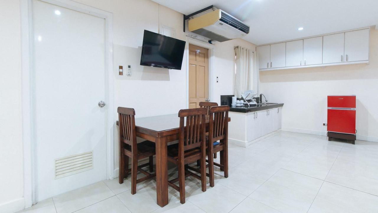 Reddoorz Plus @ Better Living Paranaque Paranaque City Exterior photo